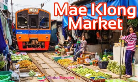 Mae Klong Zugmarkt Railway Market