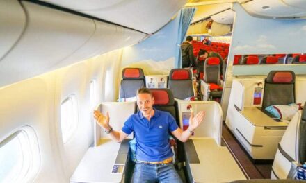 Austrian Airlines Business Class 777-200ER