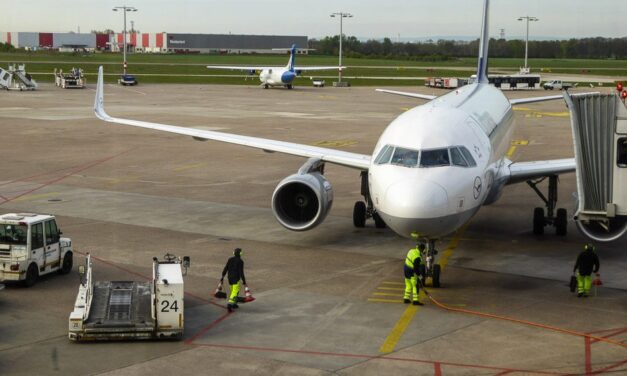Lufthansa A320 Economy, ein Zubringer für 45 Minuten
