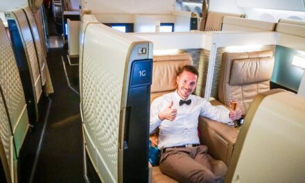 Etihad First Class Suite 787 Dreamliner