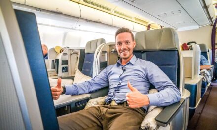 Malaysia Airlines Business Class A330-300 NRT-KUL