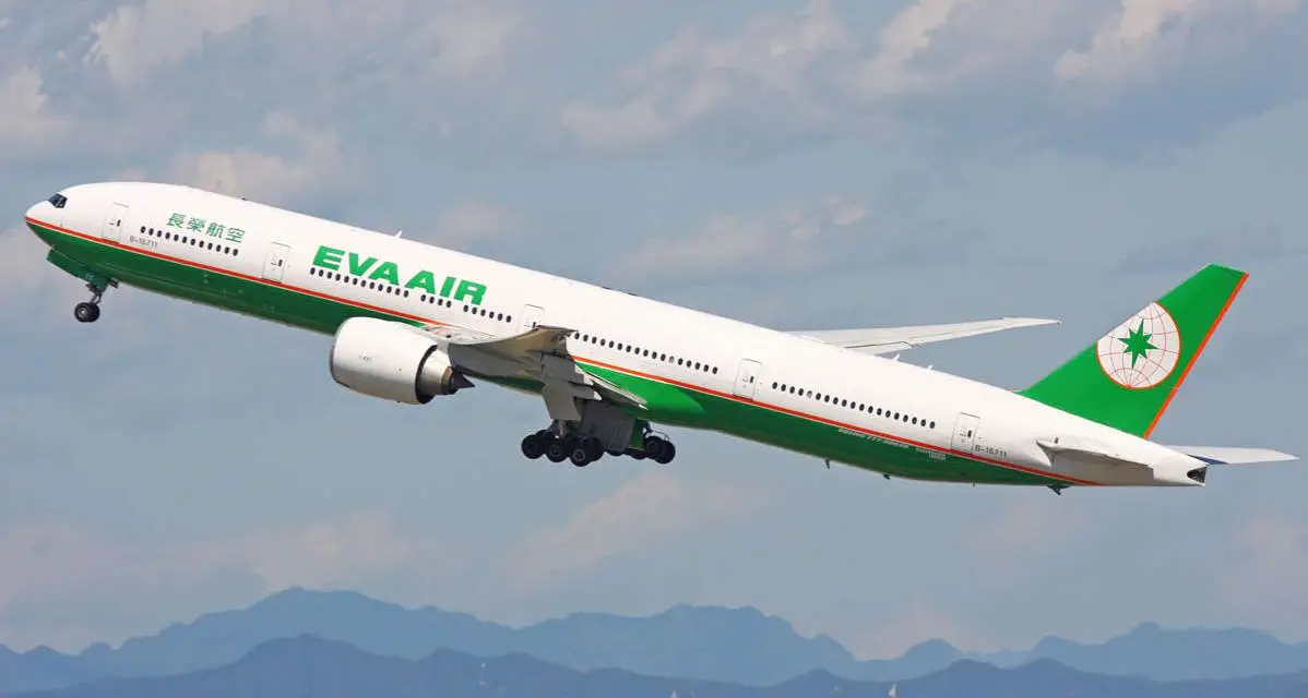 EVA Air Business Class Boeing 777-300ER