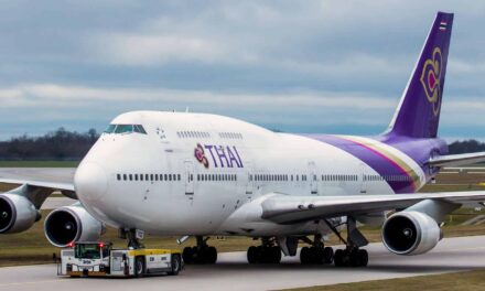 Thai 747-400 Economy von Bangkok nach Hongkong
