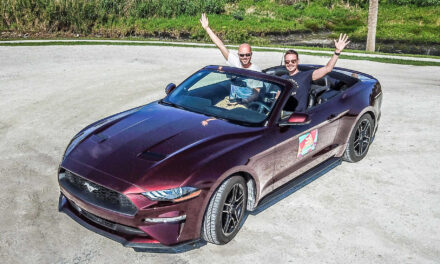 Mit Upgrade auf 300PS Mustang Cabrio starten wir in Florida