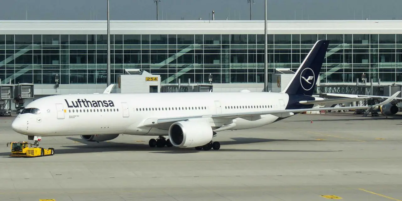 Lufthansa Premium Economy A350 MUC-ICN