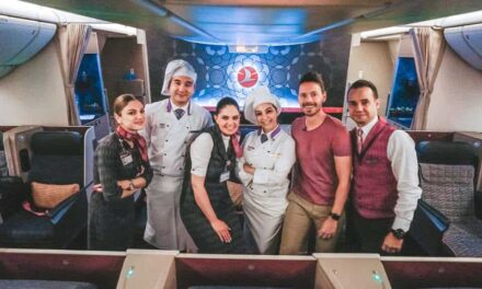 Turkish Airlines Business Class durch die Nacht 777-300ER