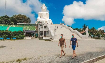 Phuket erleben, fast ohne Touristen während der Sandbox