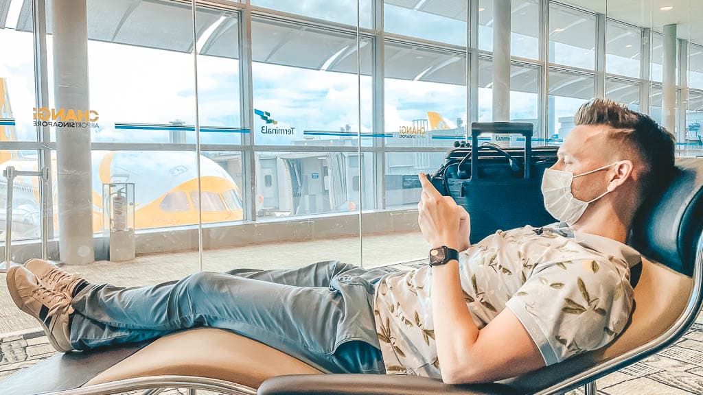 Singapore Airlines Lounge Corona