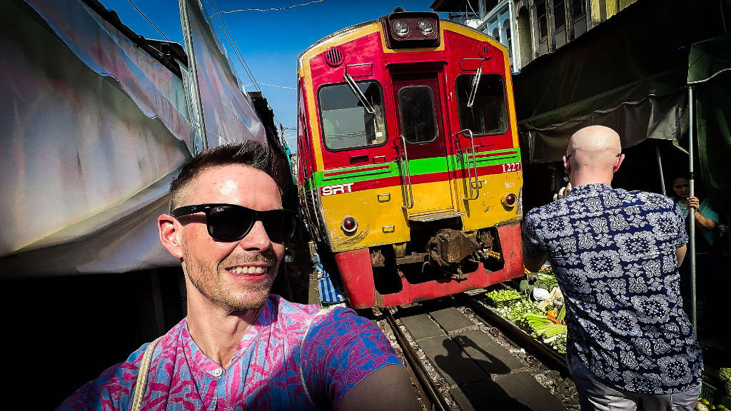 Maeklong Railway Market